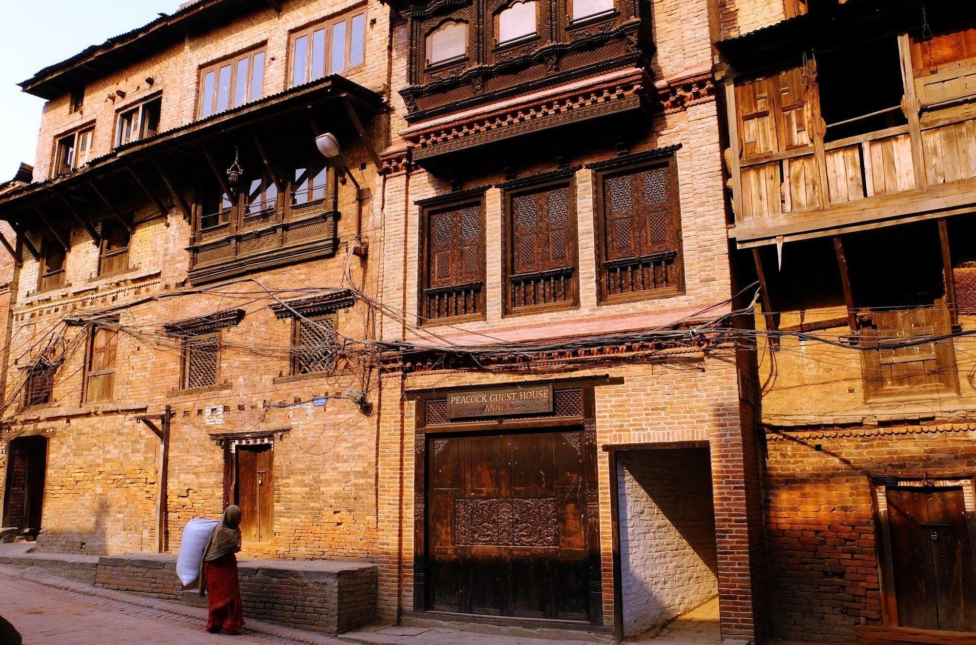 Peacock Guest House Bhatgoan Exterior photo